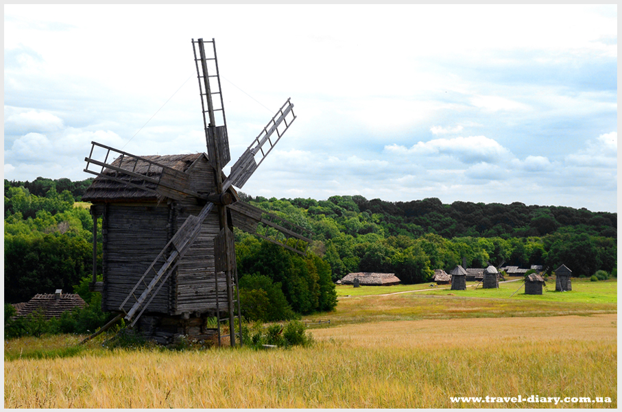 Музей народной архитектуры и быта Украины в Пирогово